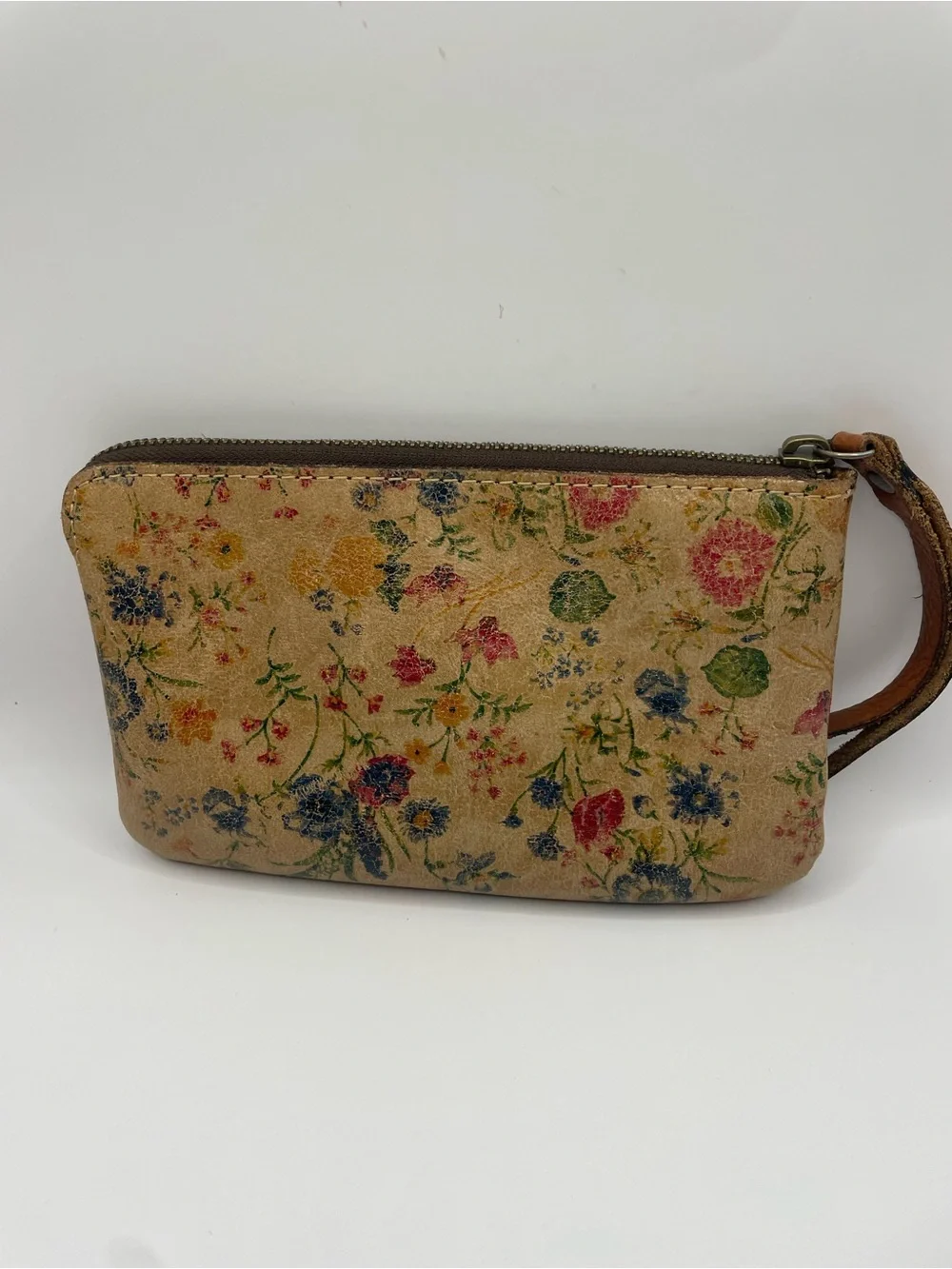 Patricia Nash Floral Zip Wristlet in Beige with Multicolor Blooms